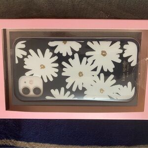 Kate Spade Black and White Daisy Phone Case